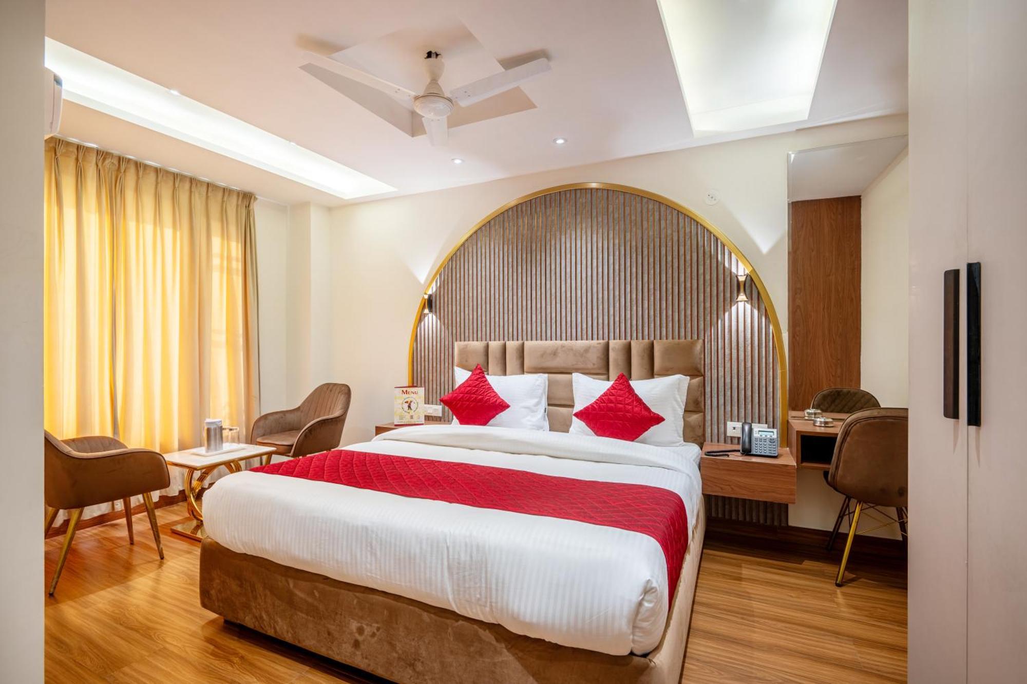 Hotel Avaas - Faiz Road Karol Bagh Δελχί Εξωτερικό φωτογραφία