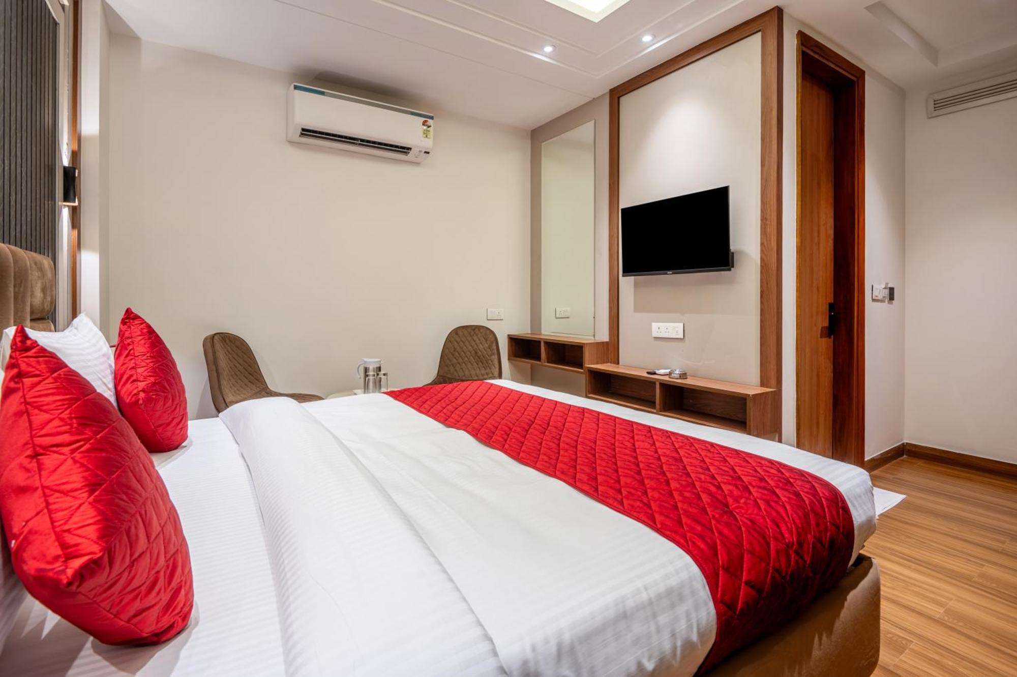 Hotel Avaas - Faiz Road Karol Bagh Δελχί Εξωτερικό φωτογραφία