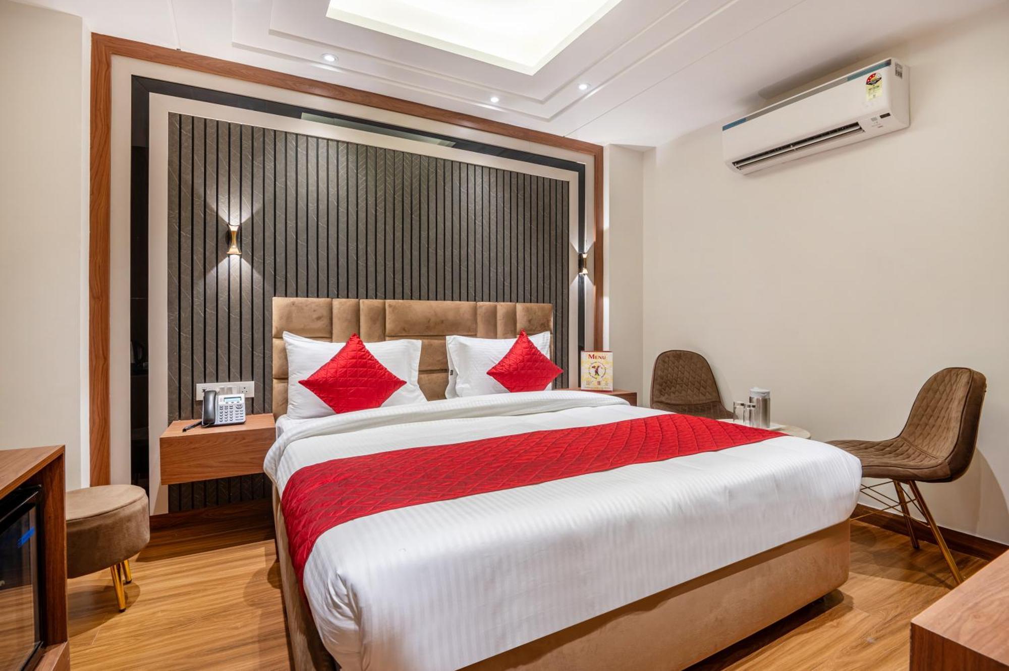 Hotel Avaas - Faiz Road Karol Bagh Δελχί Εξωτερικό φωτογραφία