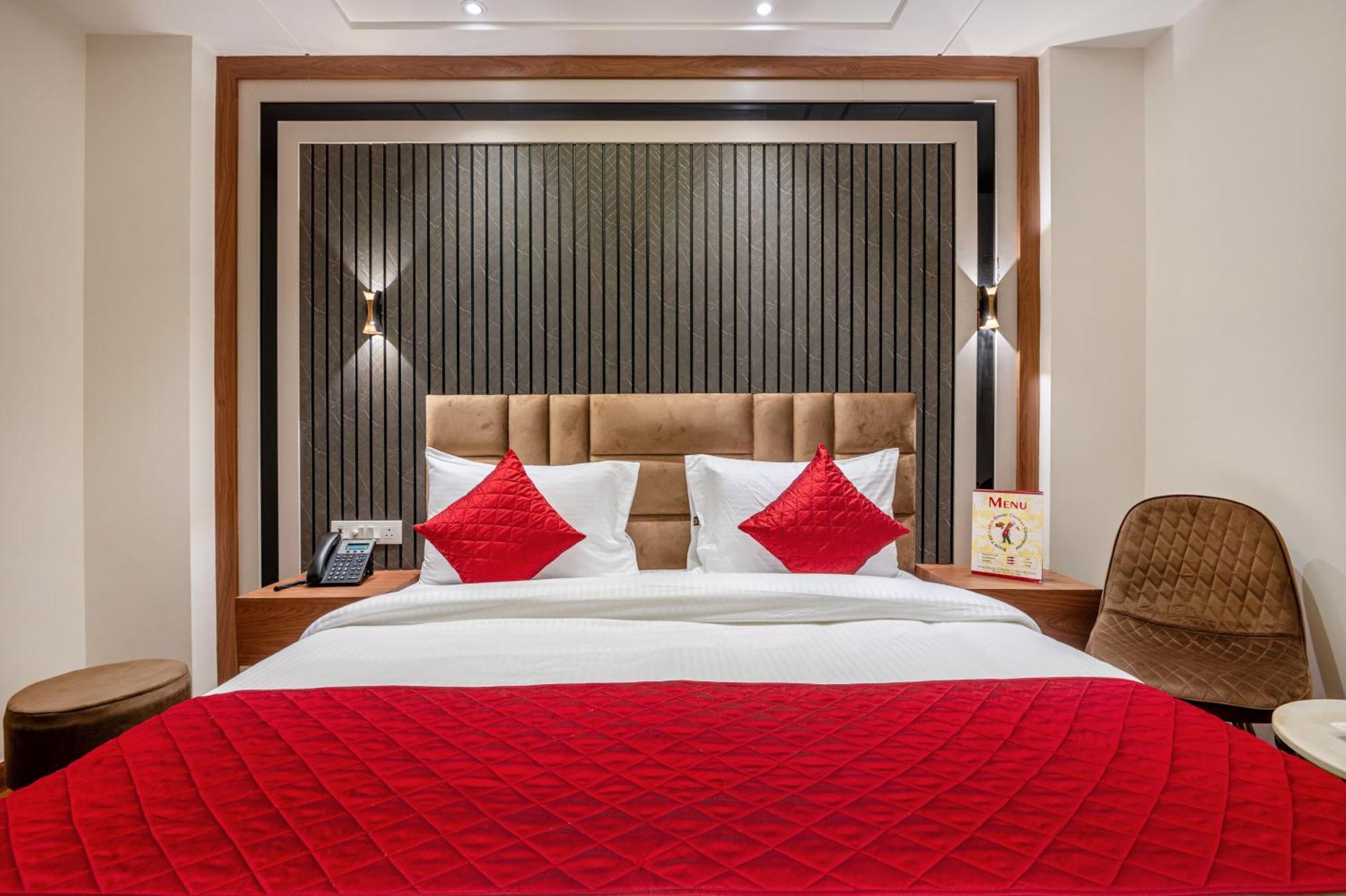 Hotel Avaas - Faiz Road Karol Bagh Δελχί Εξωτερικό φωτογραφία